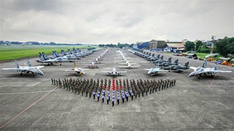 Garuda Militer Foto Hut Ke 71 Tni Au