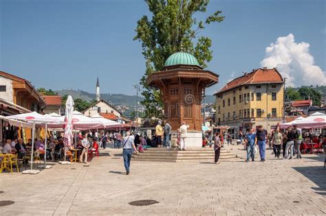 Bascarsija Square With Sebilj Wooden Fountain In Old Town Sarajevo, Capital City Of Bosnia And ...