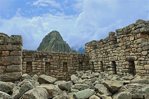 Stone Buildings Of Machu Picchu Peru Machu Picchu Machu Picchu