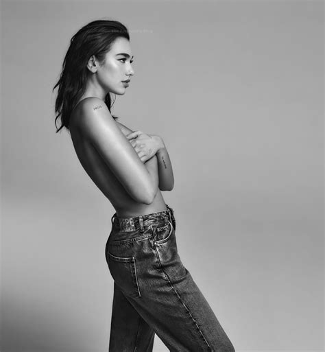 Dua Lipa Topless The Fappening Leaked Photos