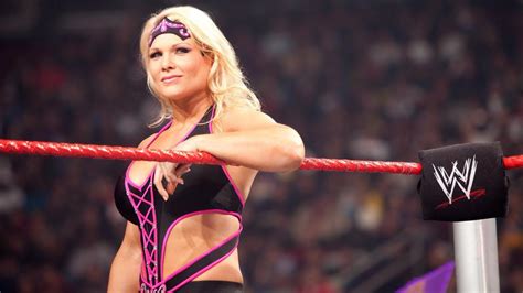Wwe News Beth Phoenix Confirmed For Wwe Hall Of Fame