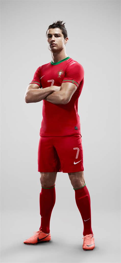 1242x2688 cristiano ronaldo portugal nike iphone xs max hd 4k wallpapers images backgrounds