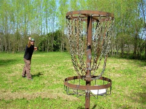 How To Throw Frisbee Golf Disc