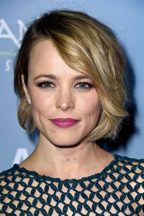 Rachel mcadams was born in a humble background and her mother was a nurse while her father was a truck driver and furniture mover. Rachel McAdams's Short Haircuts and Hairstyles - 15+