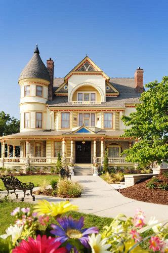 The Queen Anne Mansion Combines Historic Preservation And Fractional