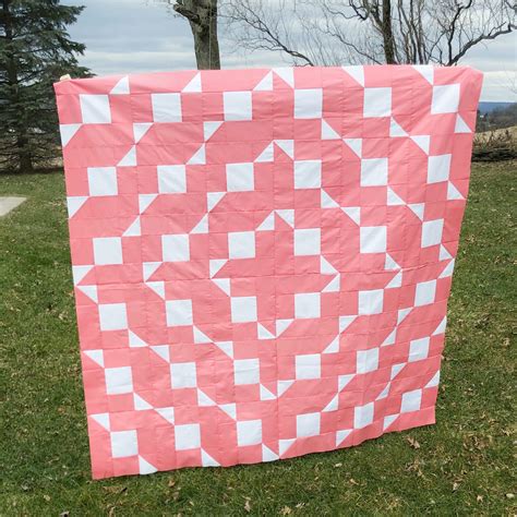 Free Pattern Jolly Bar Friendly Quilt Quilts Free Pattern Square Quilt