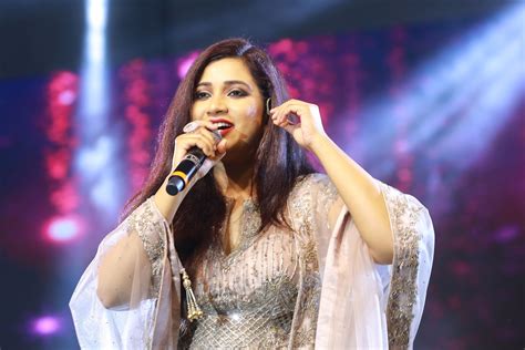 India S Music Diva Shreya Ghoshal Enthralled Bengaluru At Phoenix Marketcity Apn News