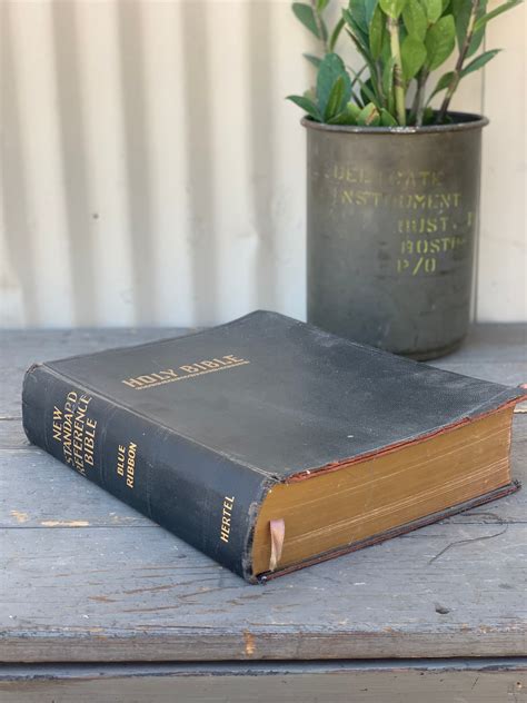 Vintage 1950s Holy Bible Soft Cover Free Shipping