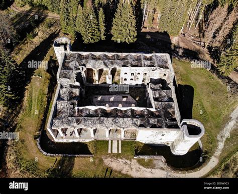 Forte Interrotto Altopiano Di Asiago Aerial View Stock Photo Alamy