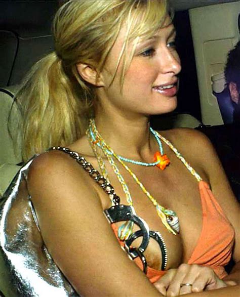 Paris Hilton Nipple Slip And Upskirt In Car Paparazzi Pictures And Showing Her T Porn Pictures