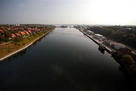 De la wikipedia, enciclopedia liberă. Kiel Canal Stock Photos, Pictures & Royalty-Free Images ...