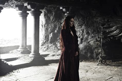 Carice Van Houten In Game Of Thrones Season 2 Dark Wings Dark Words ©2013 Hbo Helen