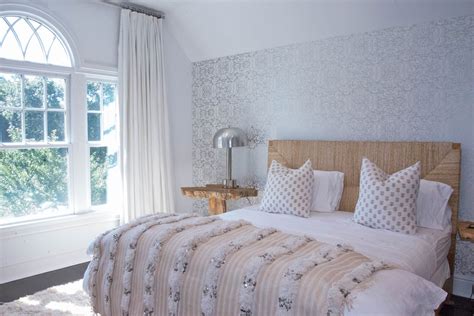 When it comes to choosing curtains, master bedrooms need special consideration to the best window treatments for blocking light are blackout curtains and roman shades. This glam master bedroom designed by Amy Kalikow, features ...