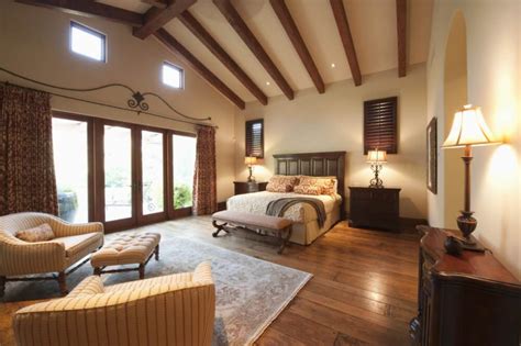 32 Master Bedrooms With Hardwood Floors Modern Interior Design Ideas