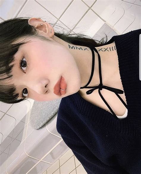 pin by 𝑨𝒔𝒉 on ┊☆ ˗ˏˋᴜʟᴢᴢᴀɴɢ ɢɪʀʟsˎˊ˗ nana komatsu fashion fashion girl
