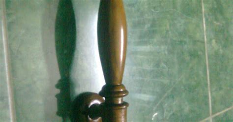 Namun sekarang sudah sering ditemukan handle yang terbuat dari campuran bahan tersebut. yogyakarta craft: produsen handle pintu dari kayu
