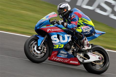 michael dunlop bennetts suzuki suzuki gsx r1000 33 flickr