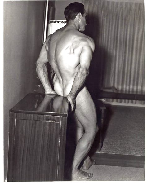 Vintage Homoerotica 28 Pics