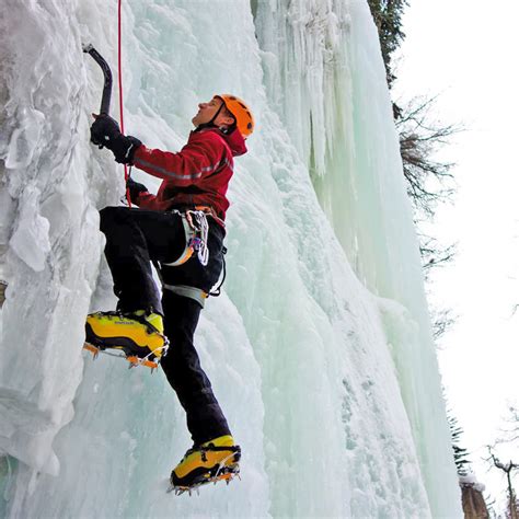 Multi Pitch Ice Climbing Learn Skills To Climb Multi Pitch Ice Climbs