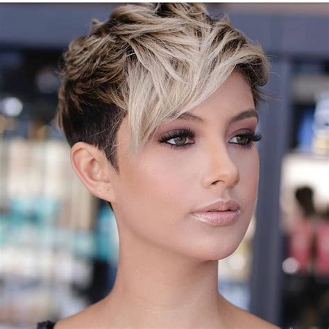 10 Feminine Pixie Haircuts Ideas For Women Short Pixie Hairstyles 2020
