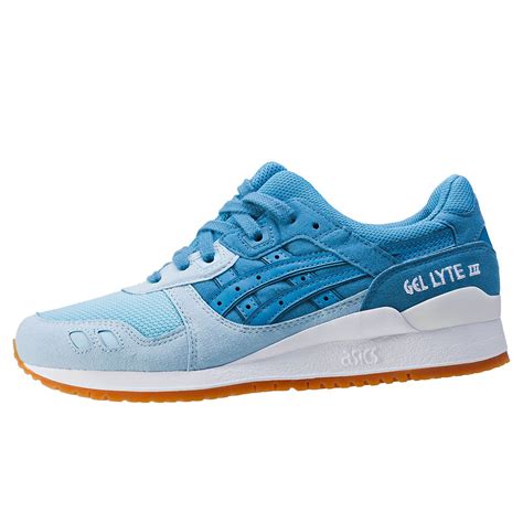 Founded by kihachiro onitsuka in 1949. Asics Onitsuka Tiger Gel-lyte Iii Womens Trainers in Sky Blue