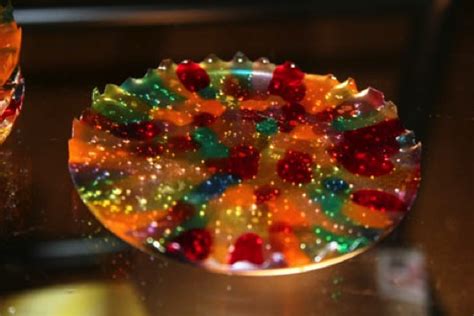 Diy Melted Bead Sun Catcher And Coasters Do It Yourself Fun Ideas