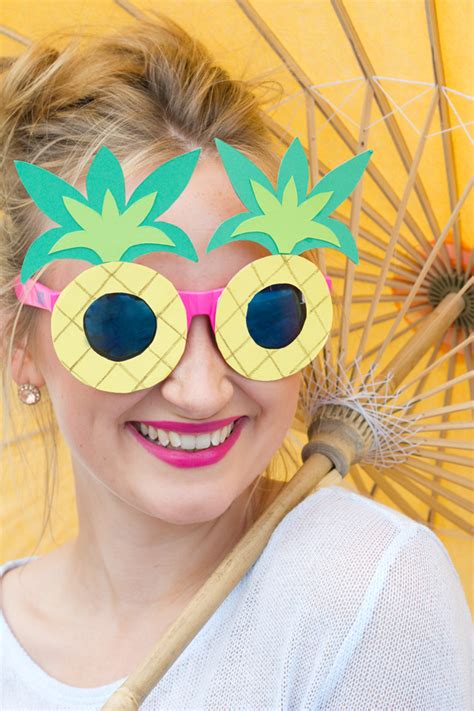 We did not find results for: Pineapple Craft Roundup - Sugar Bee Crafts