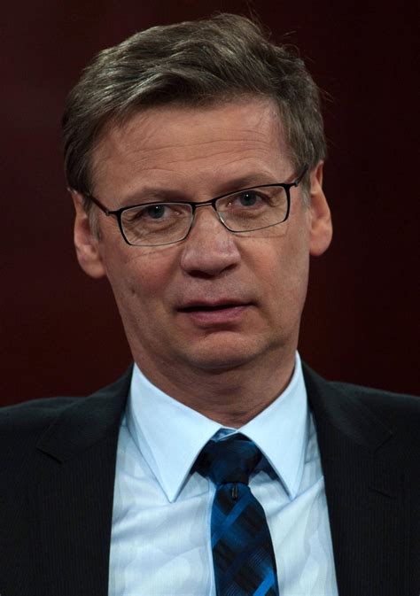 May 17, 2021 · günther jauch macht sich über kandidatin lustig. TV Kritik: Günther Jauch: ADAC: Ahnungslos auf allen ...