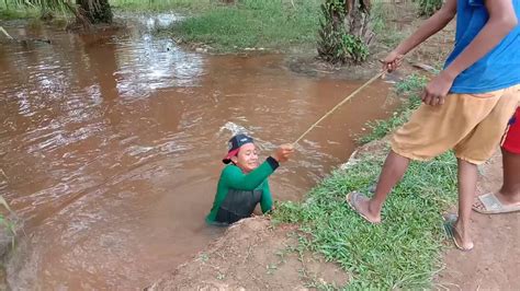 Dari sekian gambar gambar lucu banget, yang ini yang khusus buat anak gunung yang lagi pengen nembak cewe. Orang mancing ,lucu - YouTube