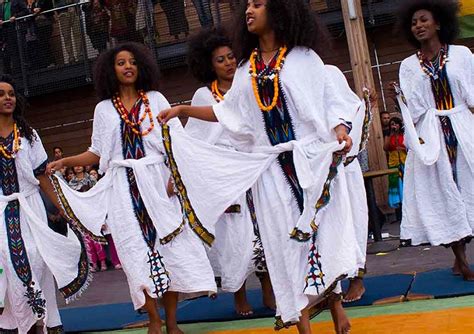 A Look At Eskista The Popular Snake Dance Of The Amhara People Of Ethiopia Face Face Africa