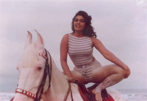 Check Out These Unseen Photos Of Silk Smitha Hoistore
