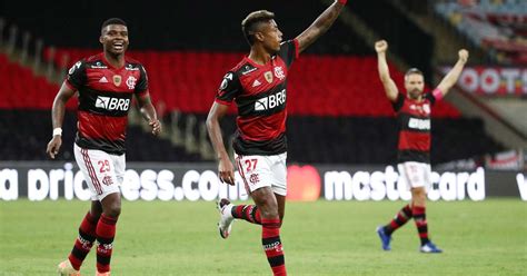 Flamengo Vence E Avança Em 1º Do Grupo Na Libertadores