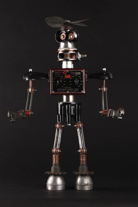 Steampunk Robot Sculptures Are Intriguing