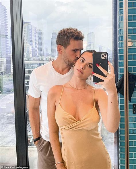 Nick Viall Tenderly Holds Hands With His Ab Baring Girlfriend Natalie