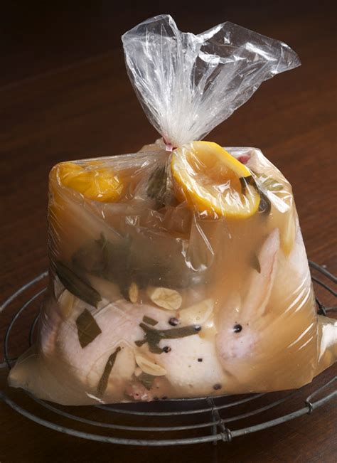 Brining chicken not only adds moisture to the chicken, making it nice and plump, it also helps prevent it from drying out when you cook it. The Johnsons Cook: Quick Lemon-Herb Brine