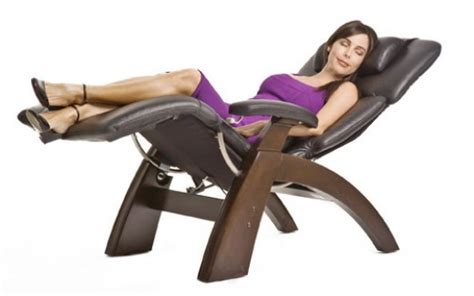Mostly surgeons always suggest these kinds of vertebrae chairs because these provide full adjustments and ultimate support to the herniated disc. Is Your Recliner Causing Your Back Pain? | Best Recliners