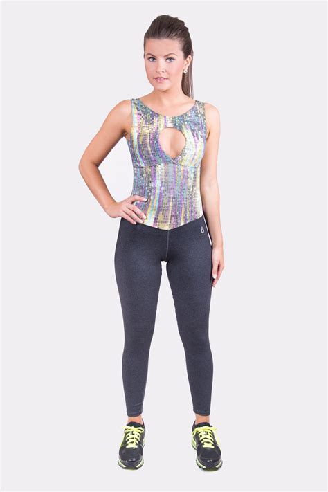 Pin By Liny 💟 On Cute Workout Clothes And Accessories Stylish Workout