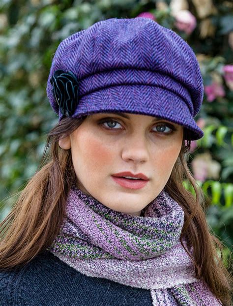Ladies Tweed Newsboy Hat Dark Purple Aran Sweater Market