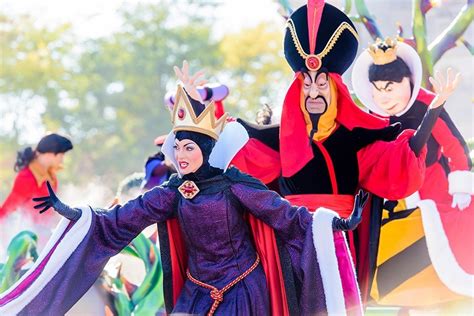 Halloween Celebrations At Disney Parks Worldwide Disney Matters
