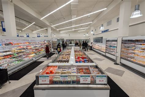 Mitsuwa Marketplace's Futuristic New Torrance Grocery Store Is Now Open ...
