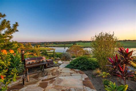 Sprawling Barefoot Ranch For Sale Southeast Of Dallas Could Reportedly