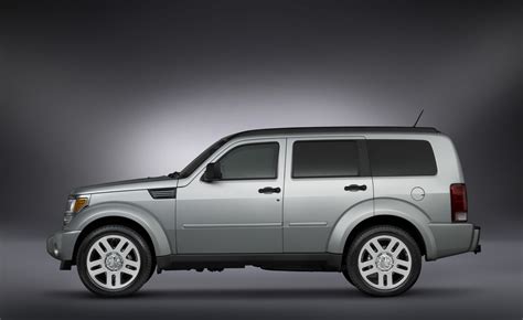 While the 2008 dodge nitro derives much of its appeal from its bold exterior styling, it still offers all the versatility of a typical compact/midsize suv. 2008 Dodge Nitro Image. Photo 11 of 19