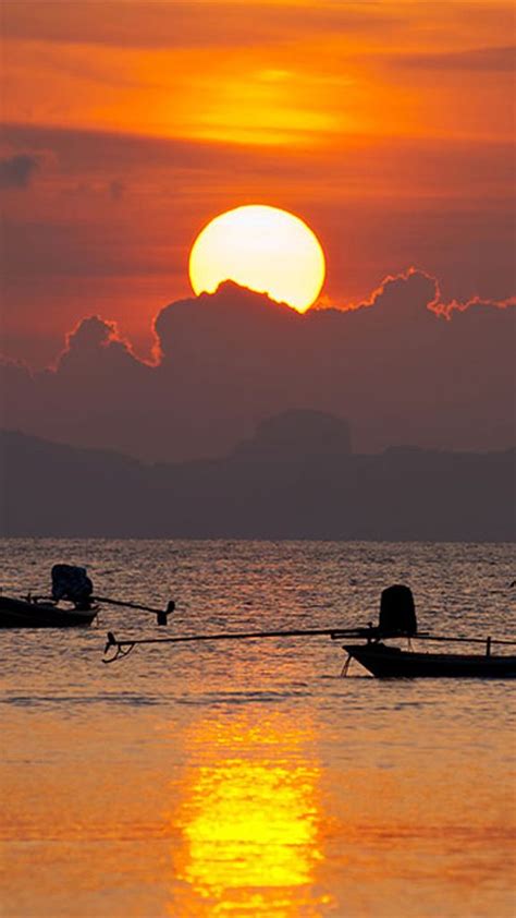 The Best Thai Islands Koh Samui Sunset Thai Islands Beautiful Sunrise