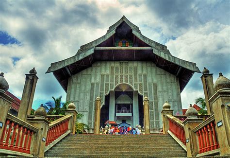 Kalau datang sekitar mei hingga september, anda berpeluang melihat penyu bertelur. 11 Tempat Menarik Di Terengganu, Ramai Tak Tahu!
