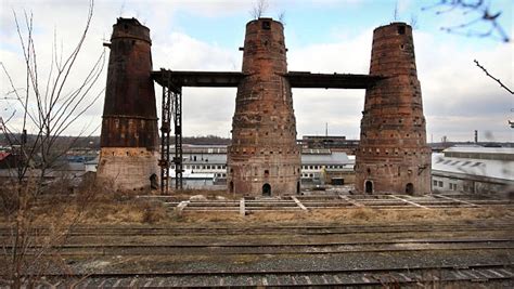 This board contains historical photo of ironworks and steelworks of poldi. Jak mizí ocelářský gigant. Prohlédněte si snímky ...