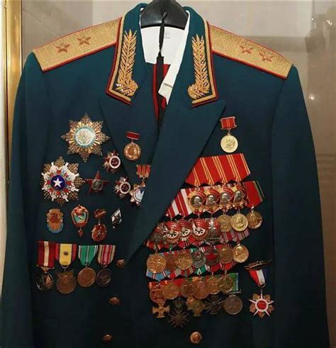 Как правильно разместить ордена и медали на пиджаке 96 фото