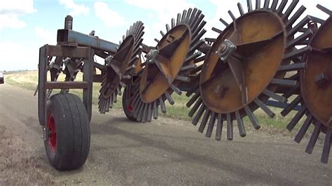 8 Pin Wheel Hydraulic Lift Stickrake Rock Rake Towing On Farm Multi