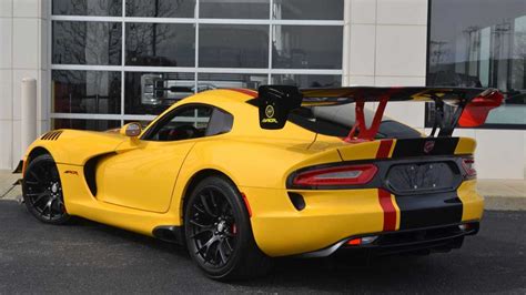 2016 Dodge Viper Acr Extreme The Last Hurrah For The V10 Beast