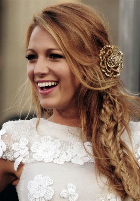 There's no doubt blake lively's personality is as sunny as her hair color, but if you paid attention to her habits during her pregnancy, you probably already know it's not her natural shade. blake-lively-hair - My New Hair