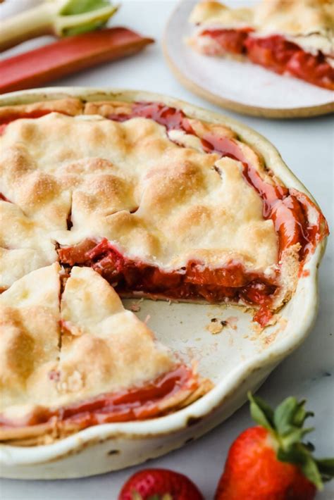 Best Strawberry Rhubarb Pie Recipe The Recipe Critic